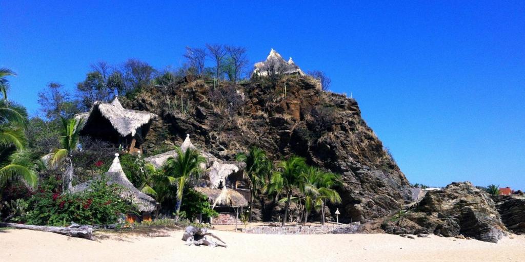 Lo Cósmico, Zipolite