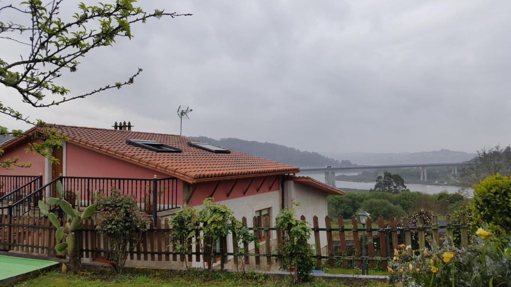 CHALT EN MIÑO CON VISTAS AL MAR - 3