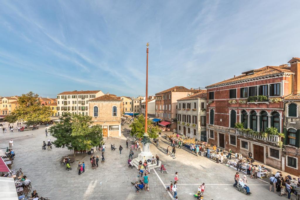 Ca' Meraviglia Canal View photo
