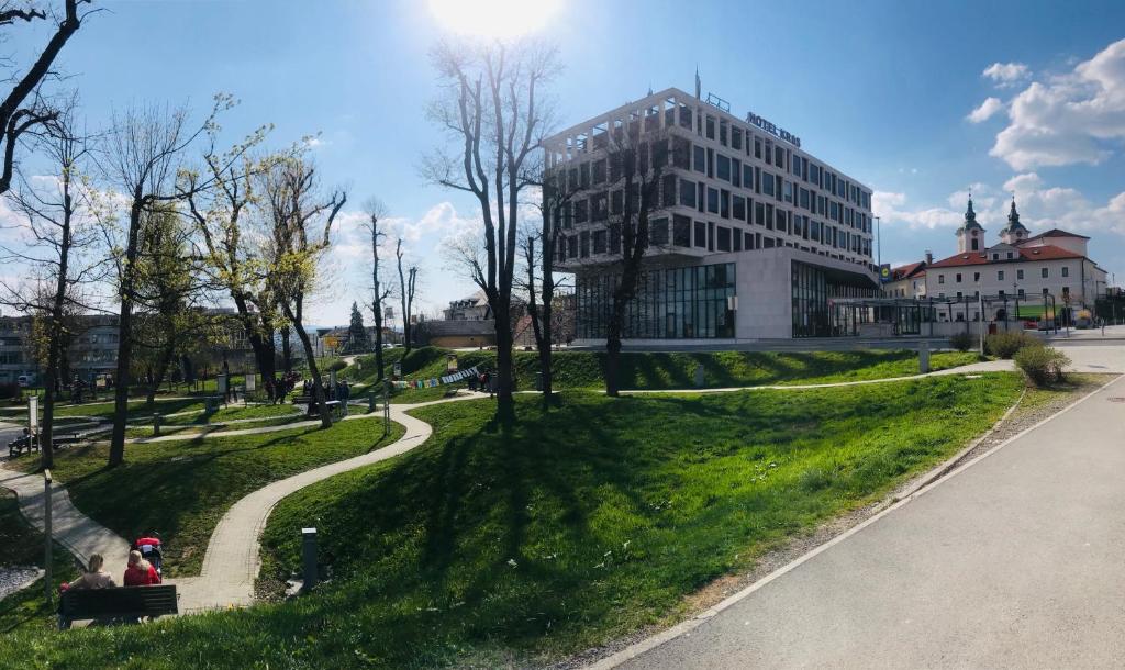 Hotel Kras photo