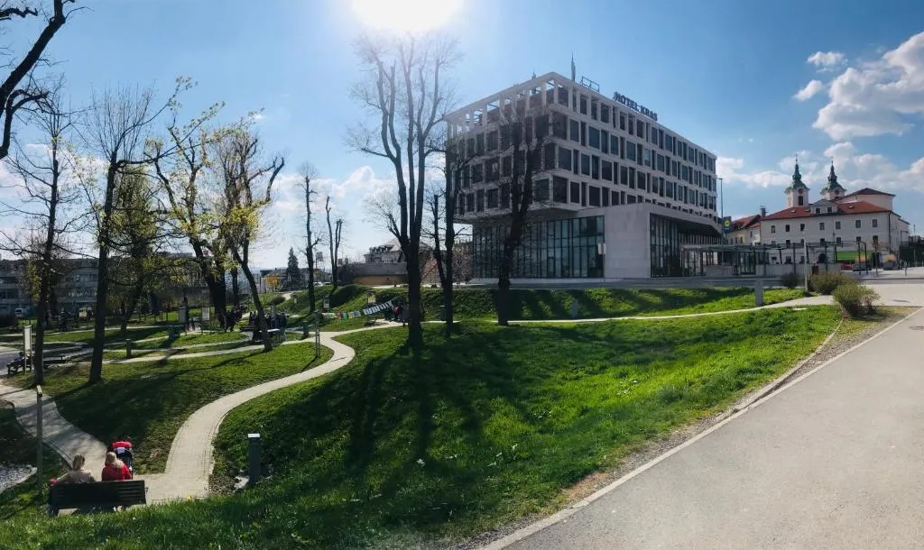 Hotel Kras, hotel in Postojna