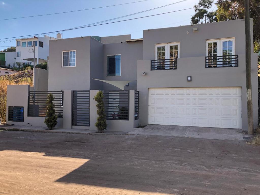 Casa Flores & Flores, Ensenada