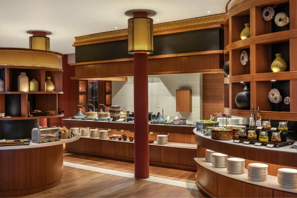 1. 더 다타이 랑카..