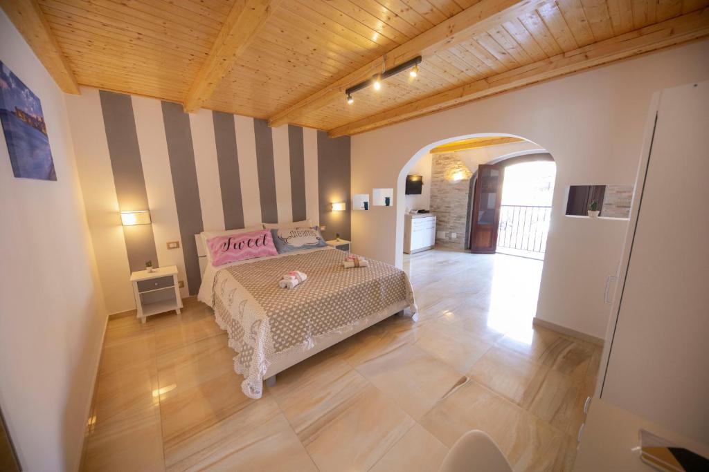 Donna Flavia - Casa Vacanze centro storico Palermo, Палермо