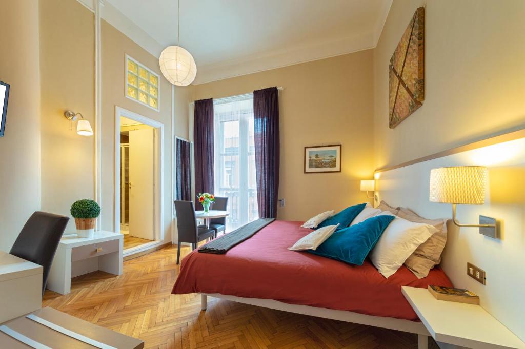 Deluxe Double Room with Balcony