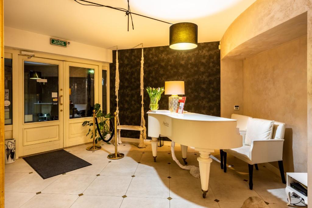 A11 Apartments & SPA Dermique photo