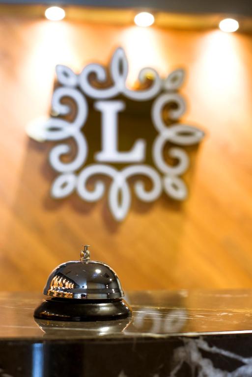 Luis Otel photo