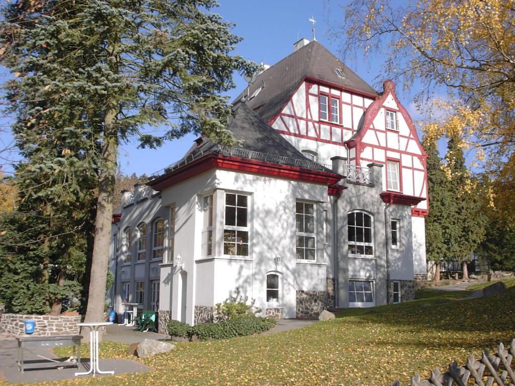 Waldhotel Forsthaus Remstecken photo