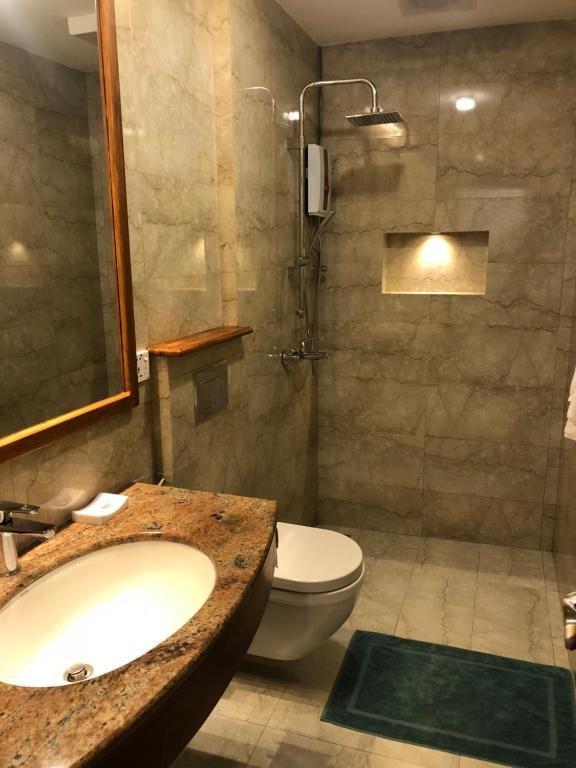 Bungalow 28 photo