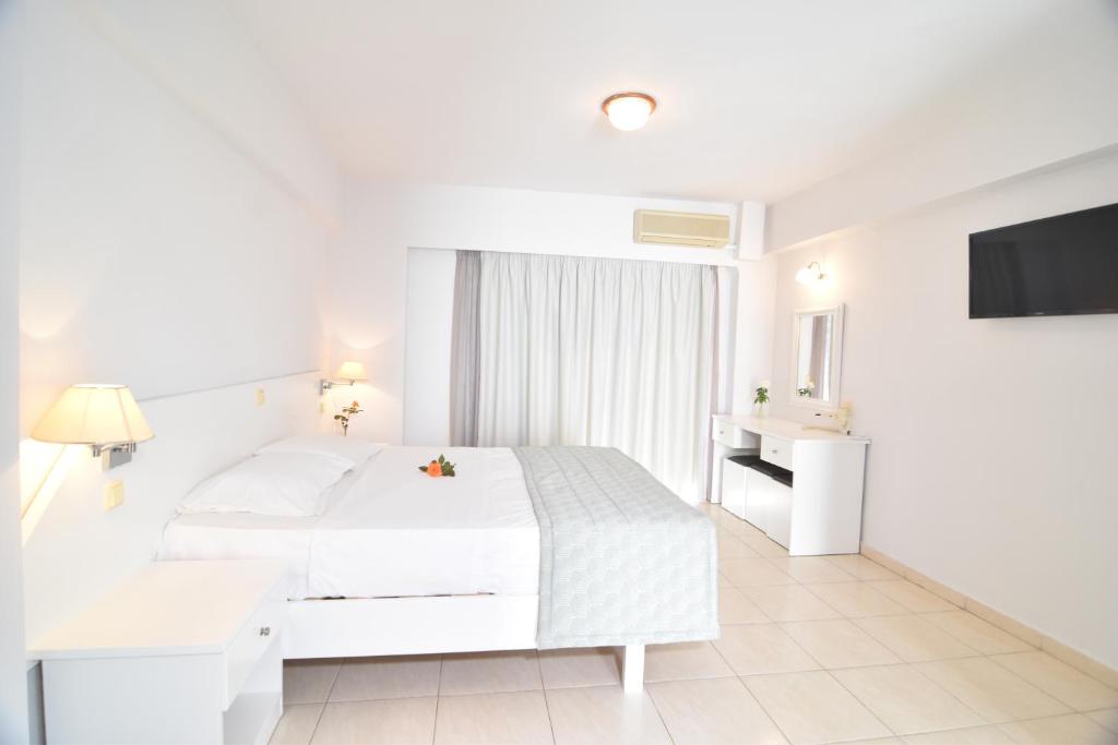 Evripides Village — Hotel rooms in Kardamena, South Aegean