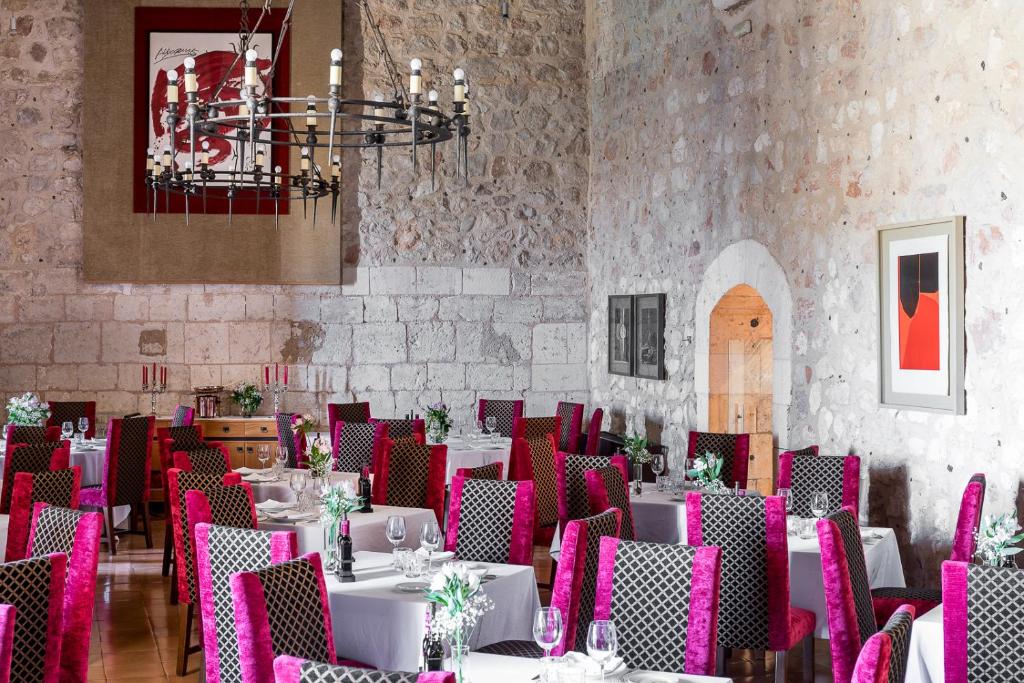 بارادور دي ألاركون (Parador de Alarcon)