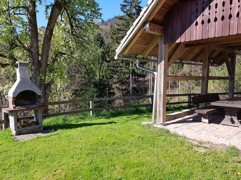 Vaznik Farm House Apartments photo