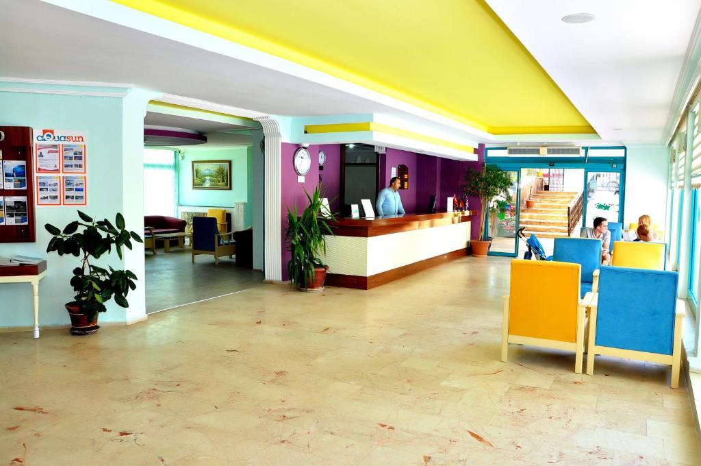 Cinar Family Suite Hotel - Side photo