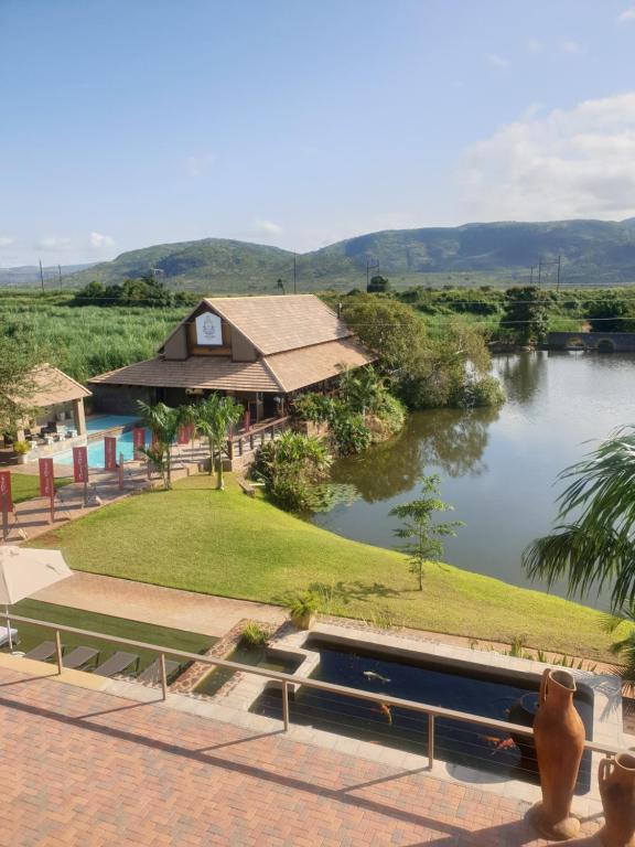 スイミングプール