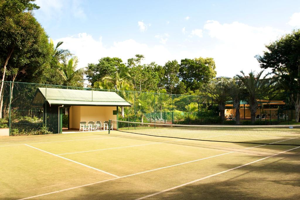 Tennis court