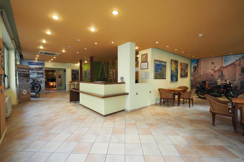 Hotel Montserrat — Hotel in Sitges