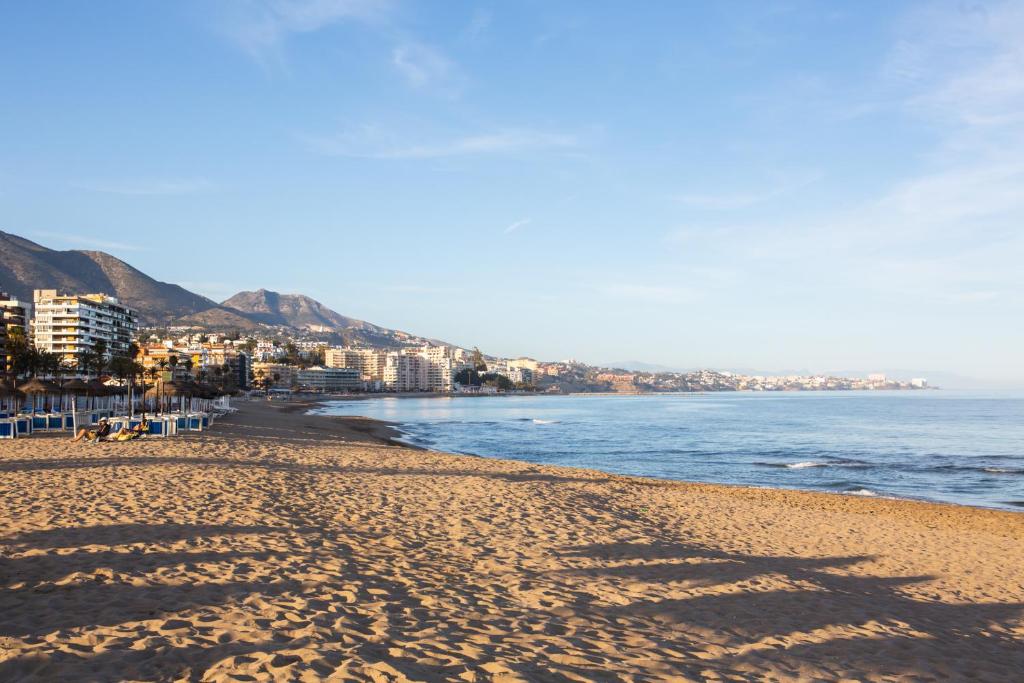 Beachfront apartment in Fuengirola NEW photo