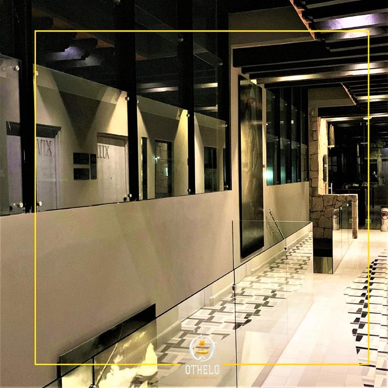 フロント・ロビー