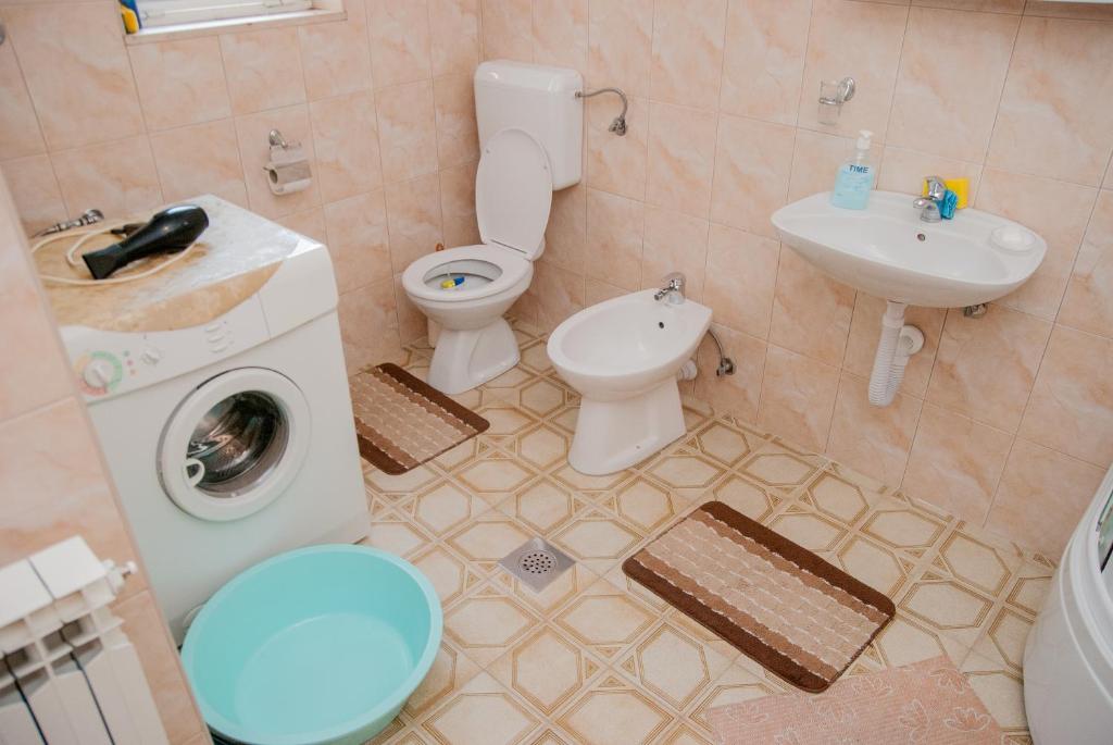 Slobo Apartment photo
