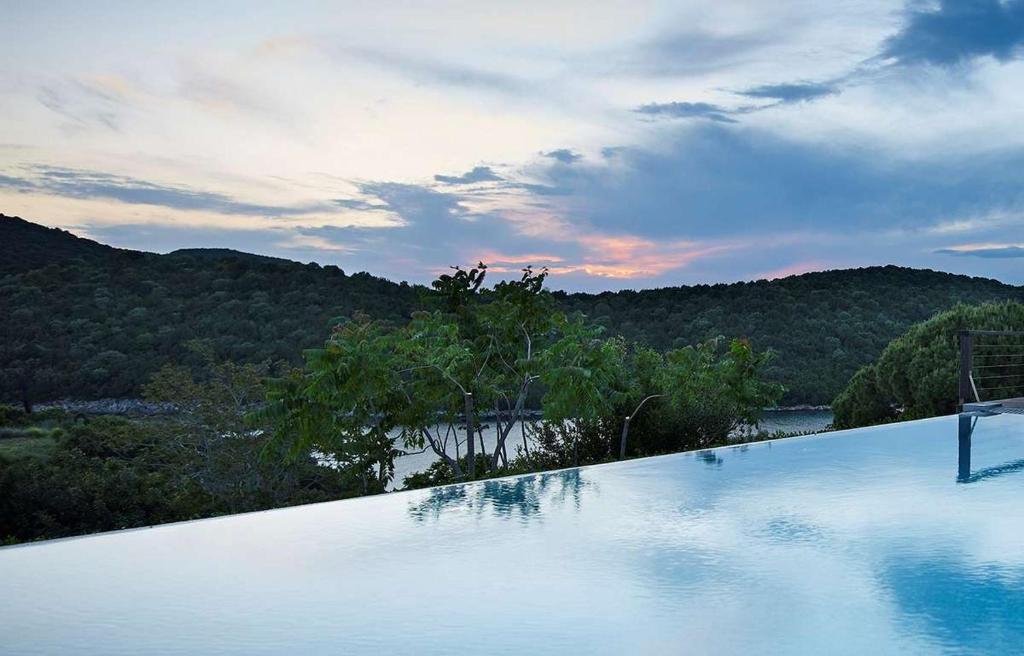 Villa Ioli- Beachfront Luxury Residence photo