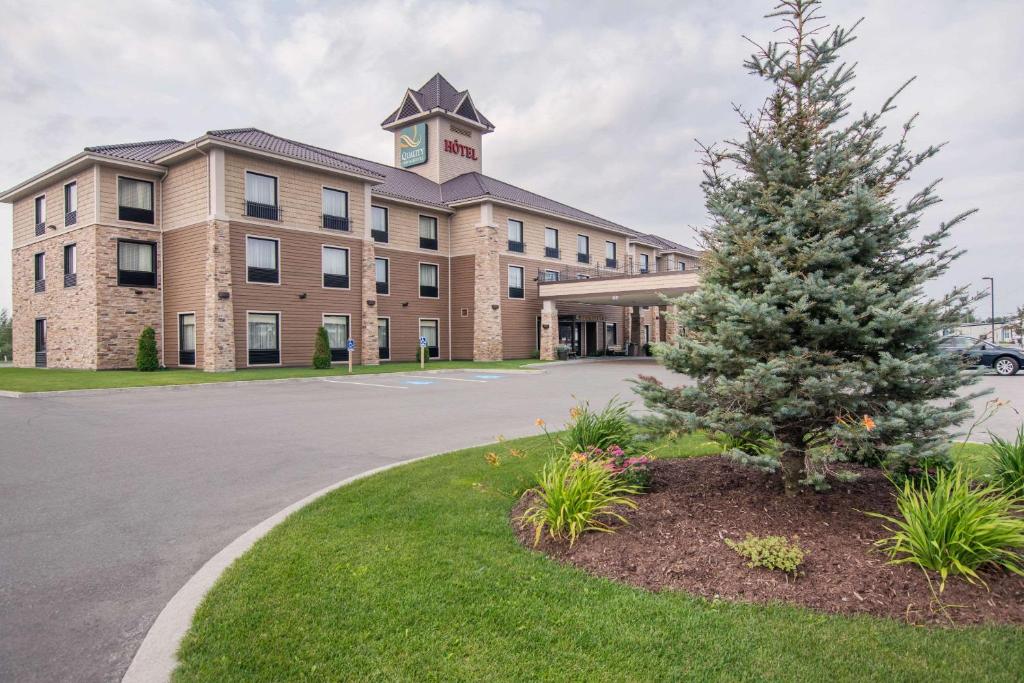 Quality Inn & Suites photo