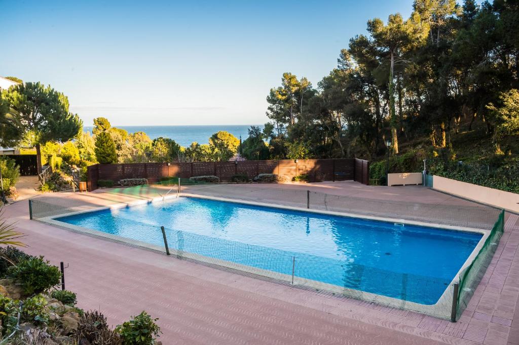 AE-1 CALELLA DE PALAFRUGELL, 4 Pax - 1