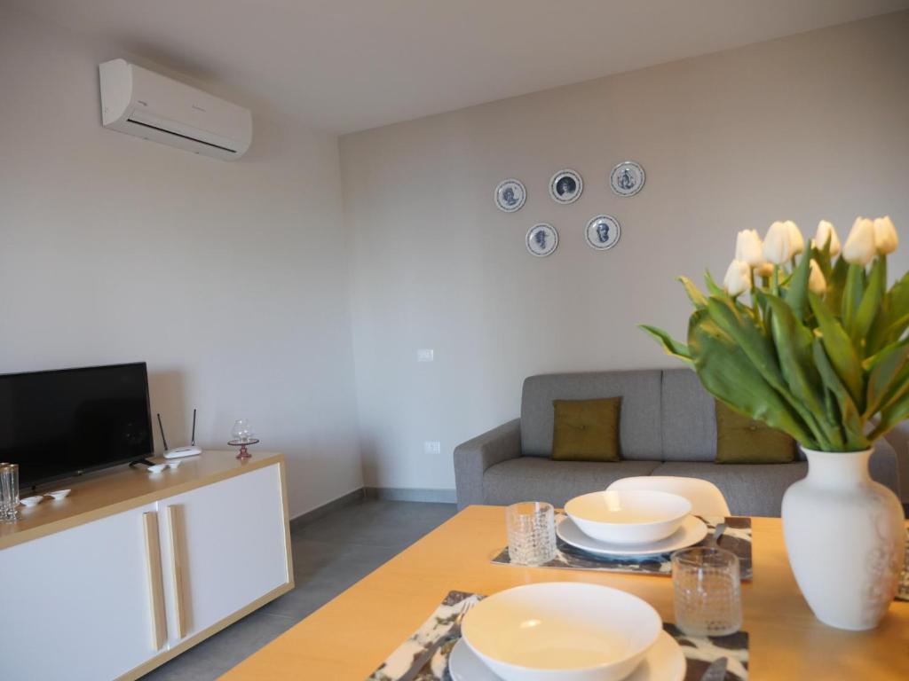 Poggio Miramare Luxury Home - 3