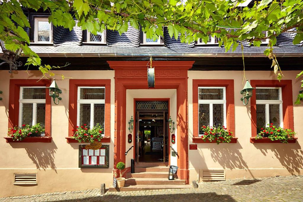 Hotel Doctor Weinstube — Hotel in Bernkastel-Kues