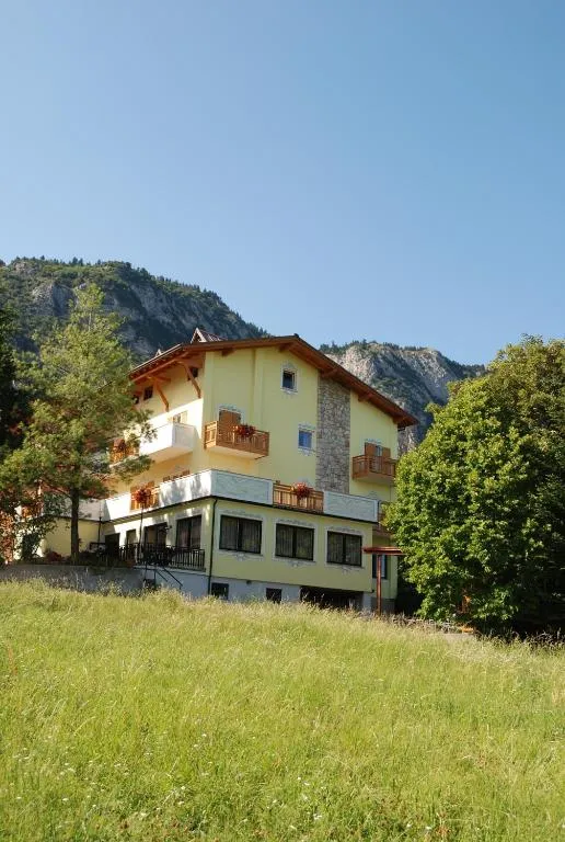 Hotel Fai, hotel in Fai della Paganella