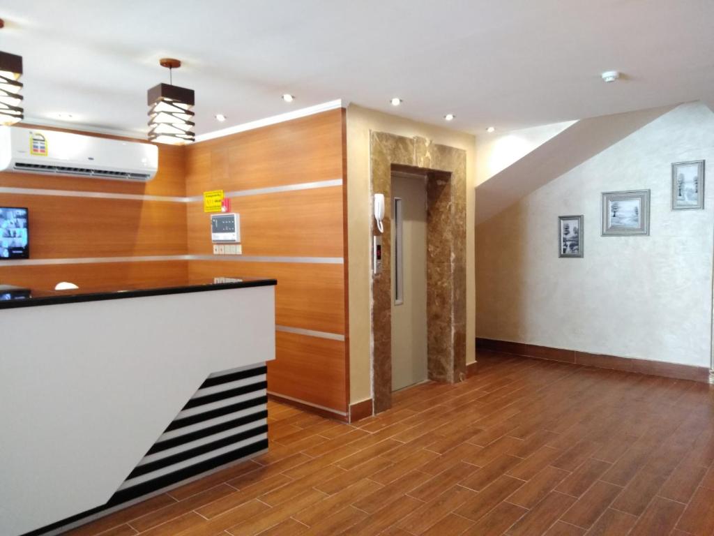 Al Rawda Jewel Apartment Hotel photo