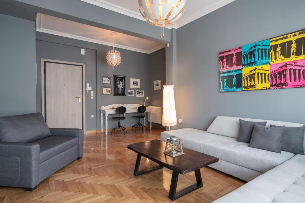 Modern &amp; Stylish Apt at the Heart of Athens — Hotel in Athens