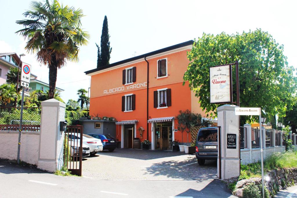 Albergo Varone — Hotel in Riva Del Garda