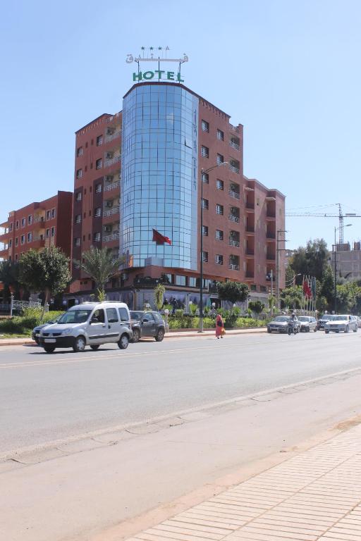 Hotel Hadaik Ain Asserdoune photo