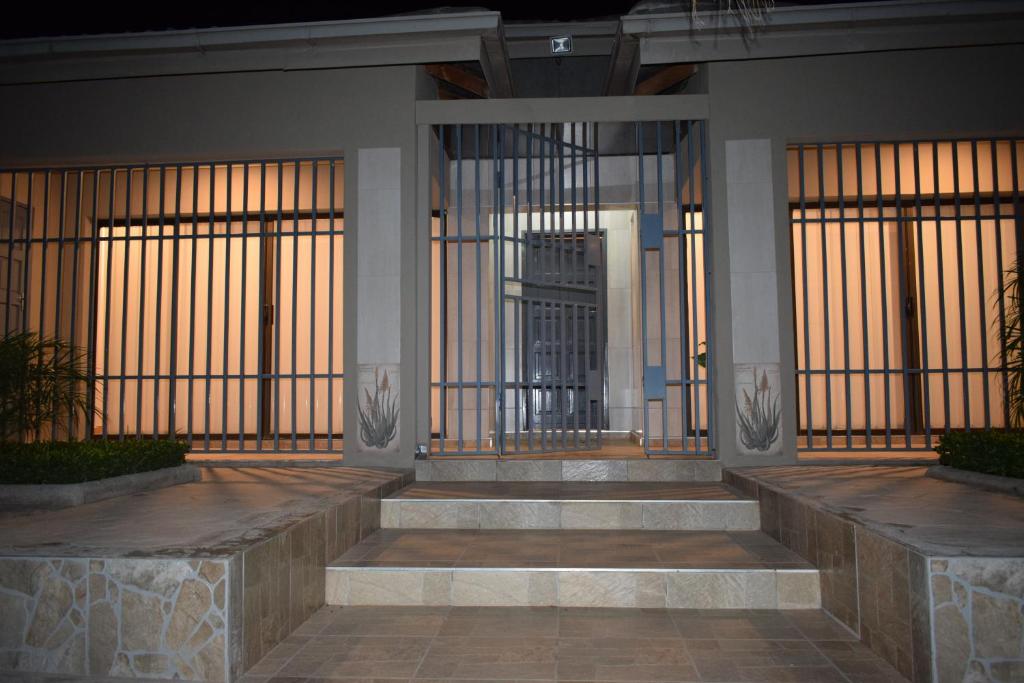 Grey Oak Holiday House