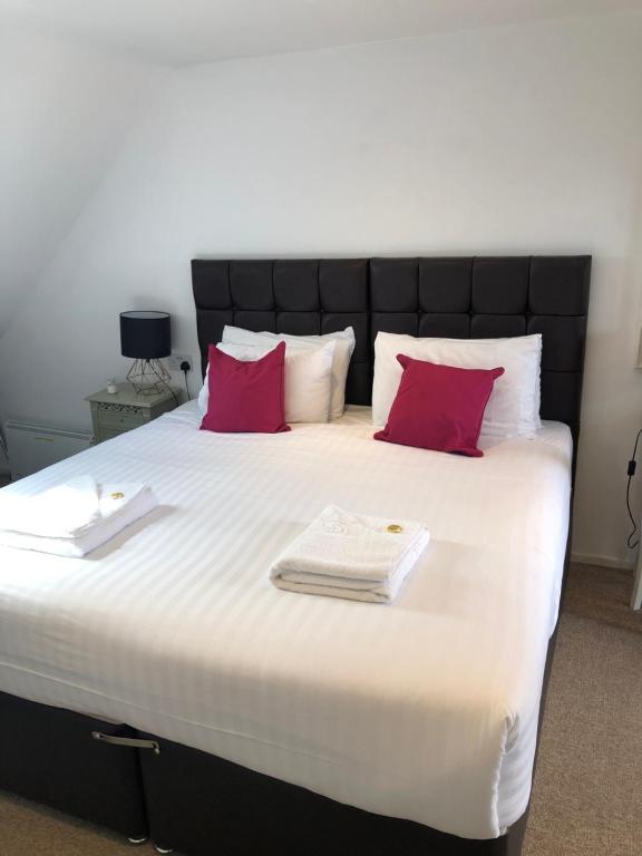 Kings Hotel photo