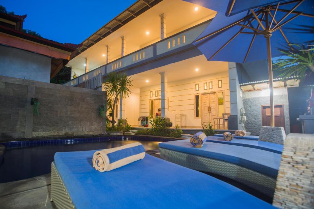D'reborn Guest House