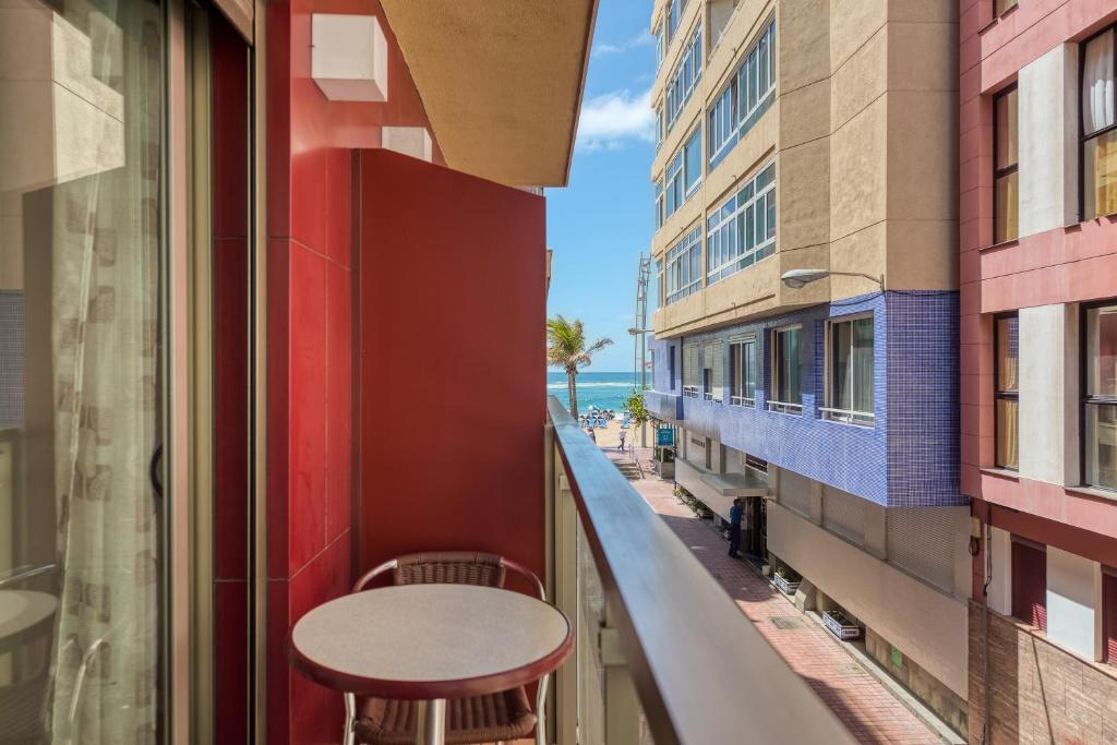 RK Atlantis Canarias — Hotel in Gran Canaria