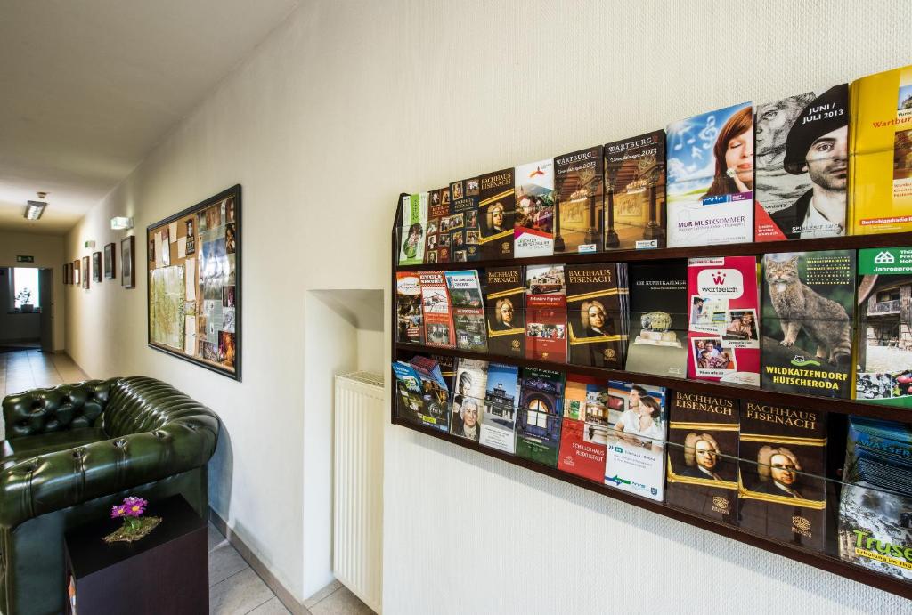 City Hotel photo
