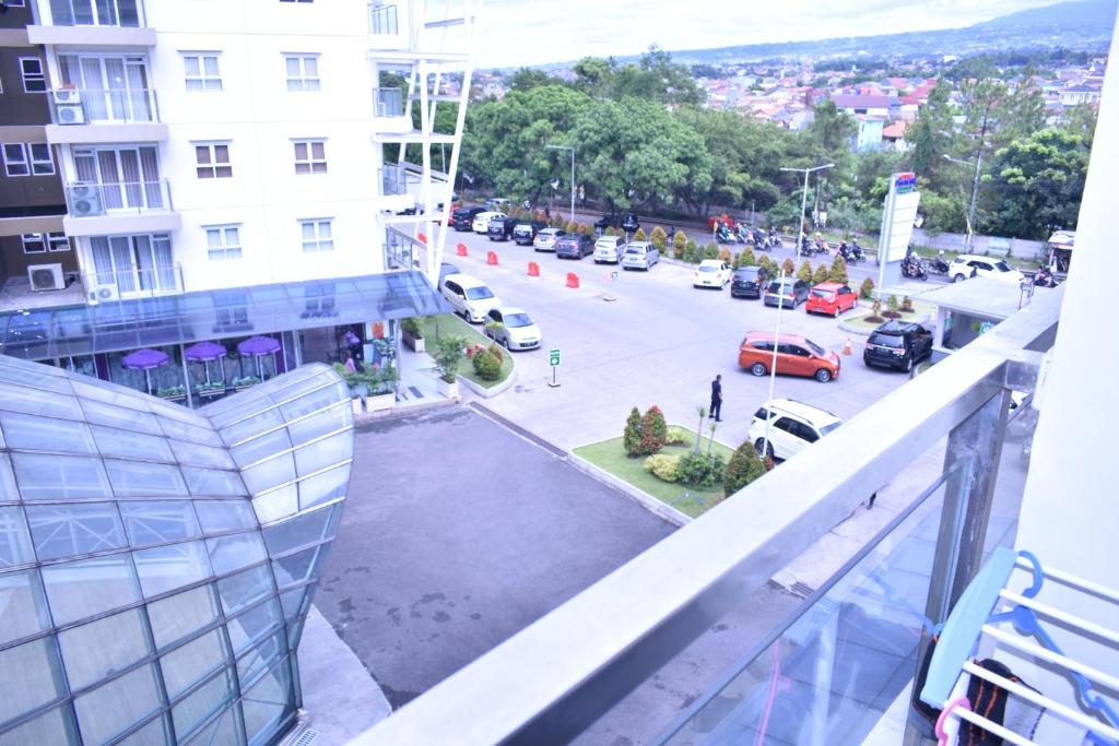 Gateway Pasteur 2BR tower depan Ruby 7 C photo