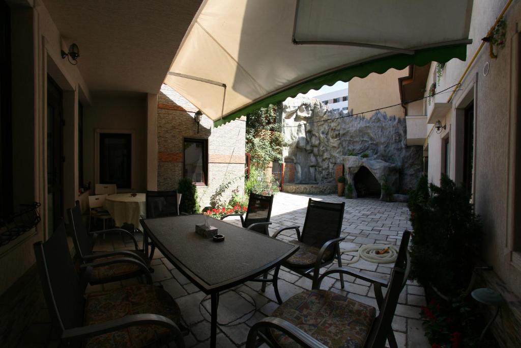 City Garden Rooms and Apartments photo