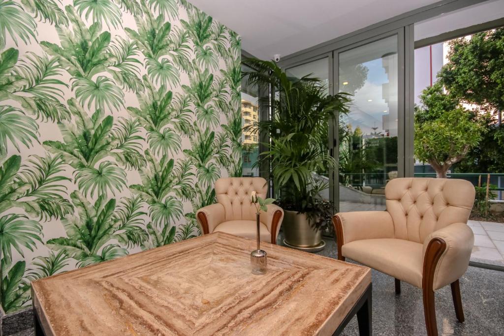 Lara Park Hotel photo