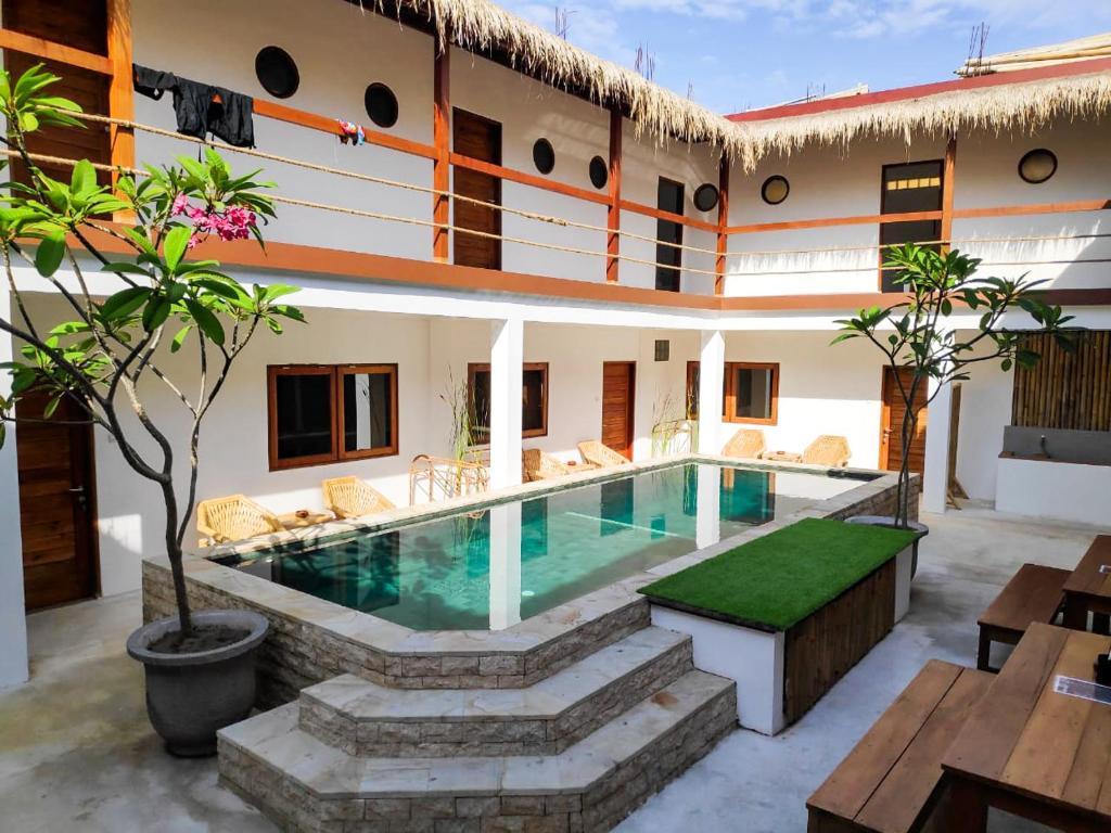 Gili Pirates — Hotel in Lombok