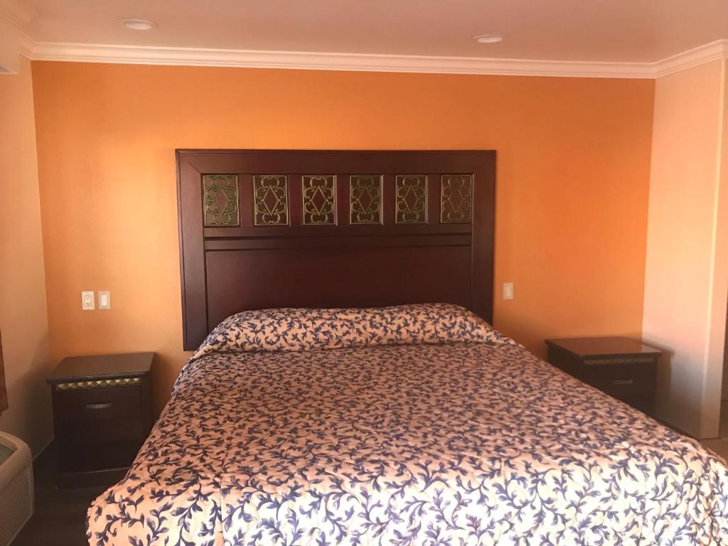 Hyland Motel photo