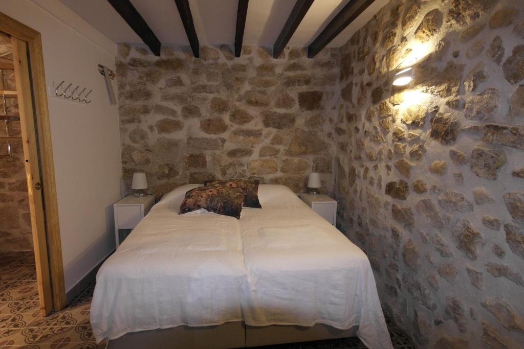 CAS, El Castell - 3