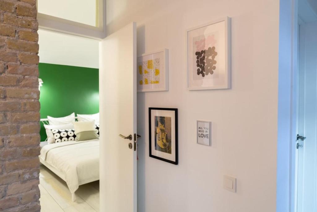 Charming Riga Old Town Apartment photo
