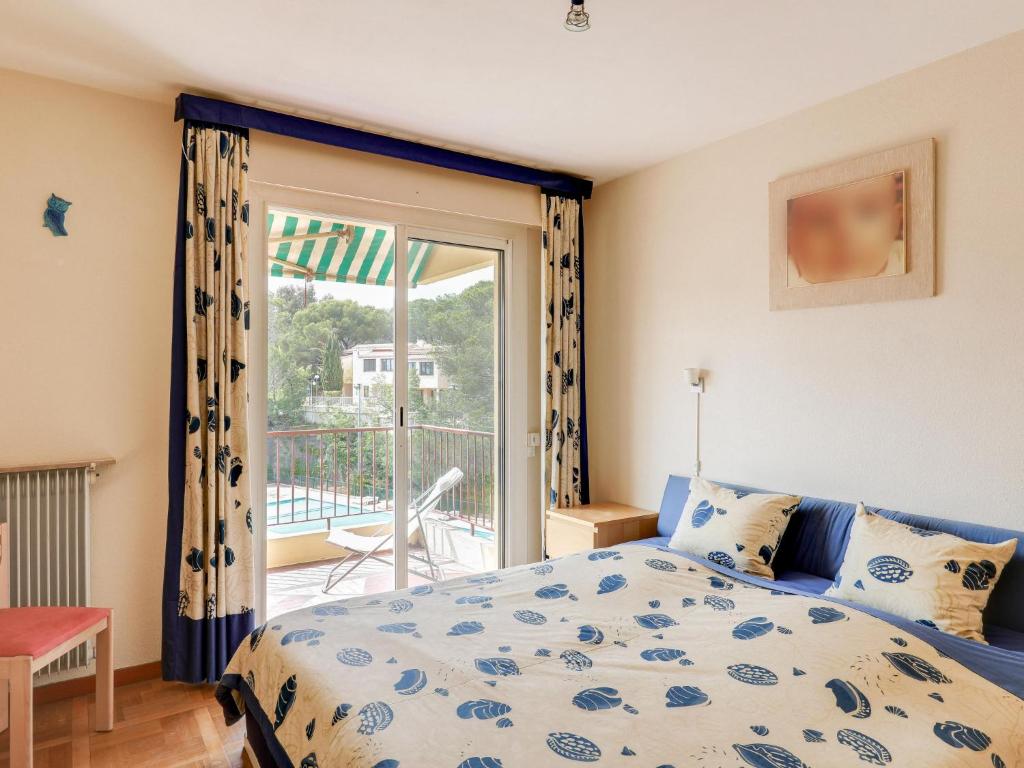 Apartment Boulouris Mimosa by Interhome - 5
