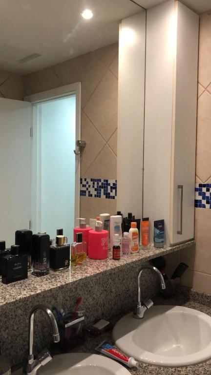Apartamento com 3 Suites em Bairro nobre, proximo ao Centro de Eventos do Ceara photo