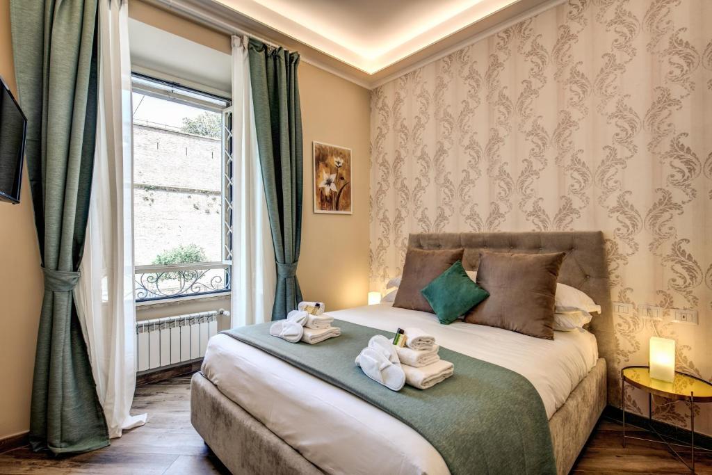 Suites del Moro — Hotel in Rome