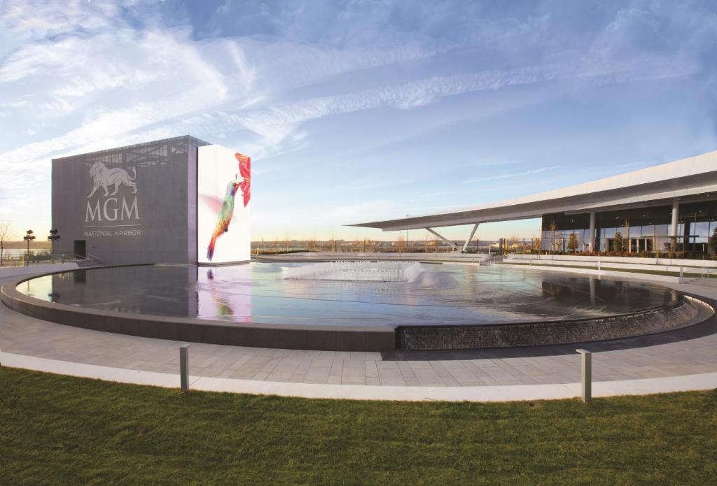 Popular attractions Area Nearby Property