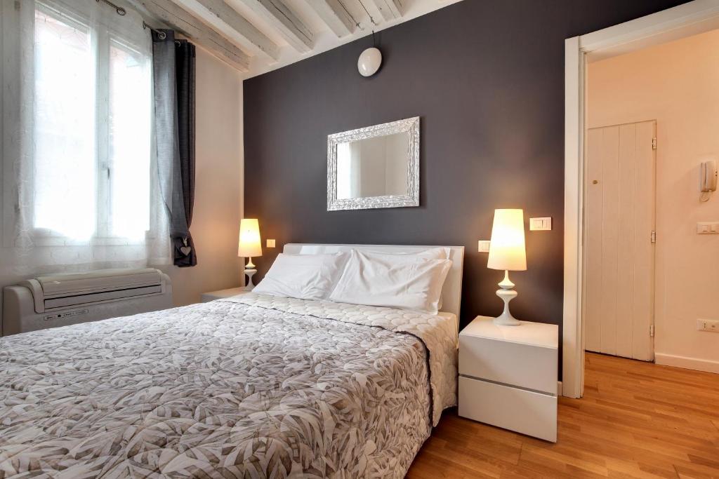 Charming Castello Apartments photo